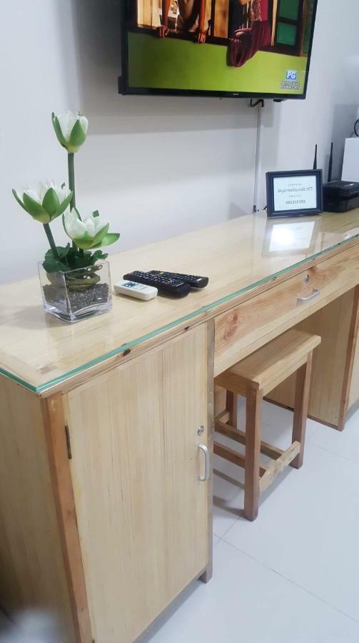 101 Newport Boulevard C1 Apartment Manila Ngoại thất bức ảnh