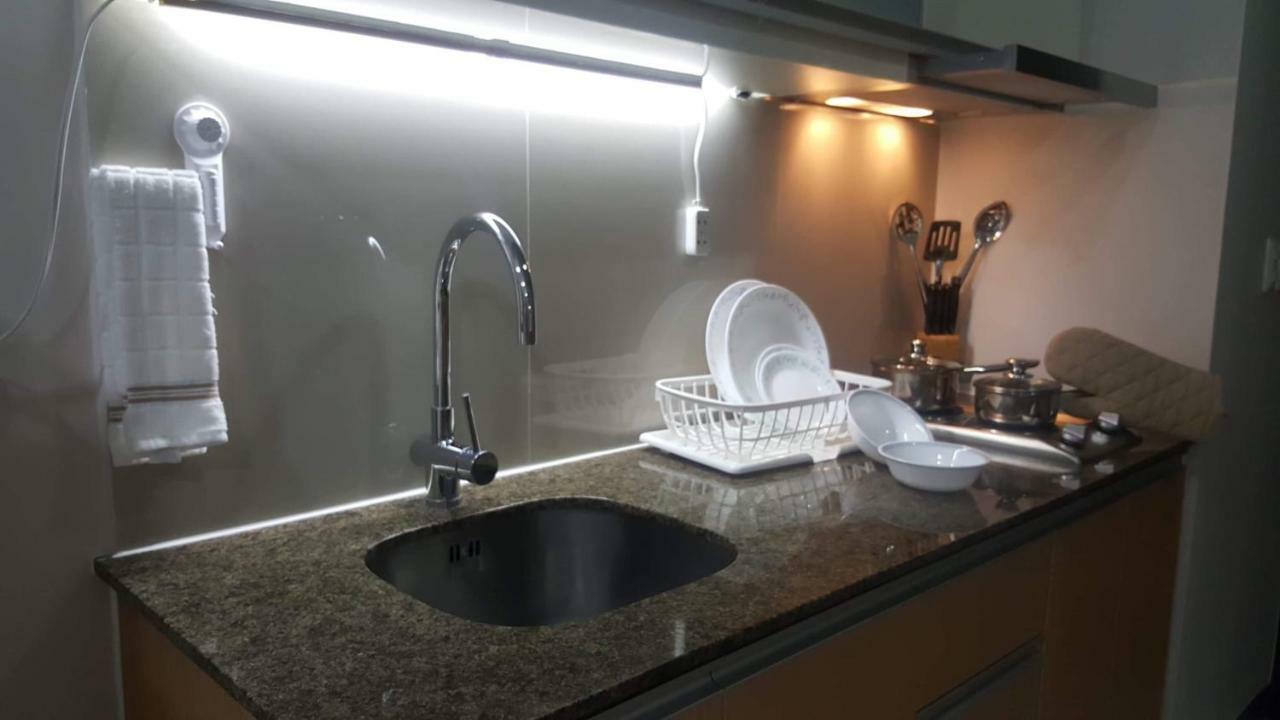 101 Newport Boulevard C1 Apartment Manila Ngoại thất bức ảnh
