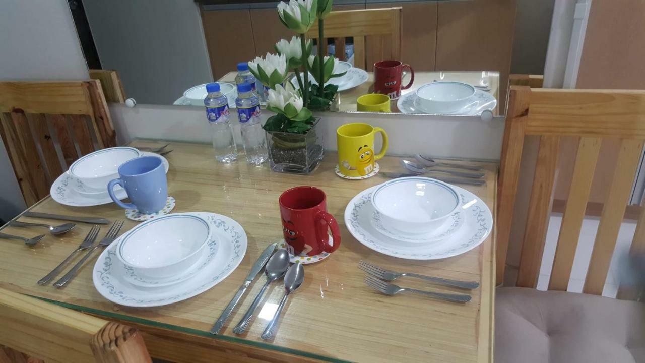 101 Newport Boulevard C1 Apartment Manila Ngoại thất bức ảnh